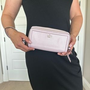 Kate Spade Wristlet Wallet